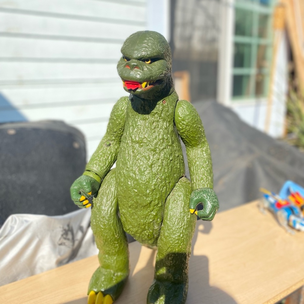 Vintage Shogun Godzilla 1977 Collector